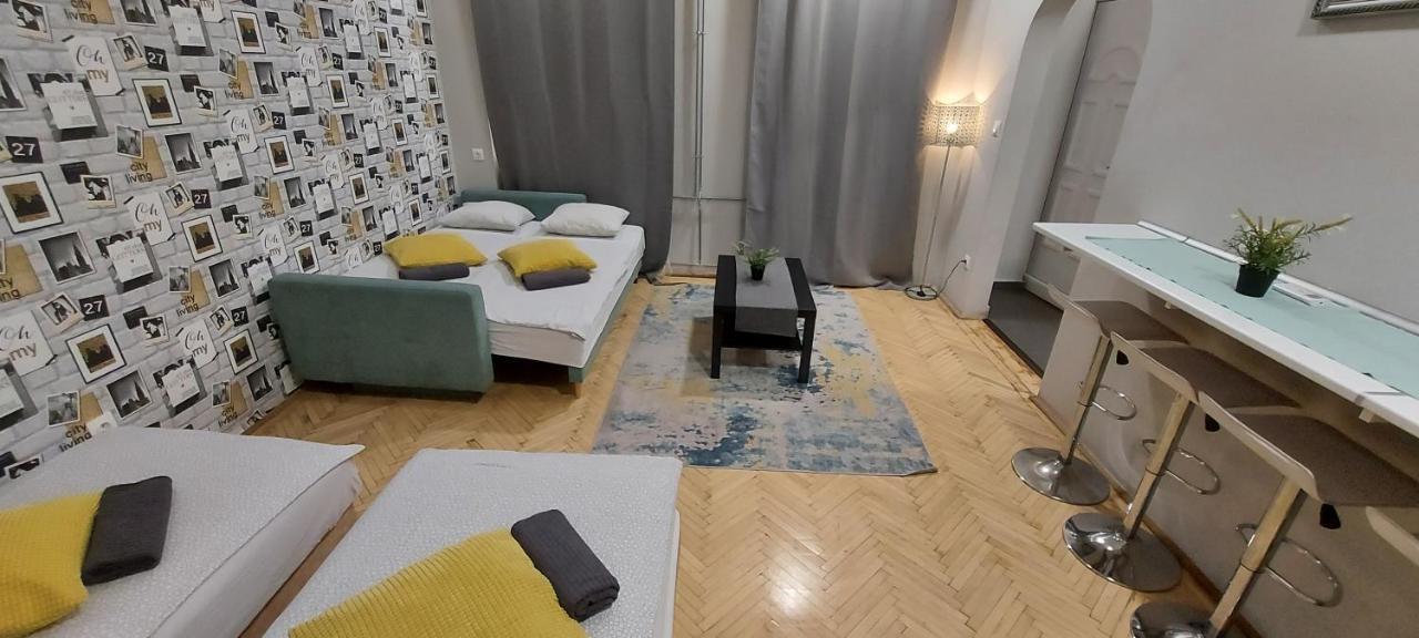 Studio 4 Apartment In The Party District Budapest Exterior photo